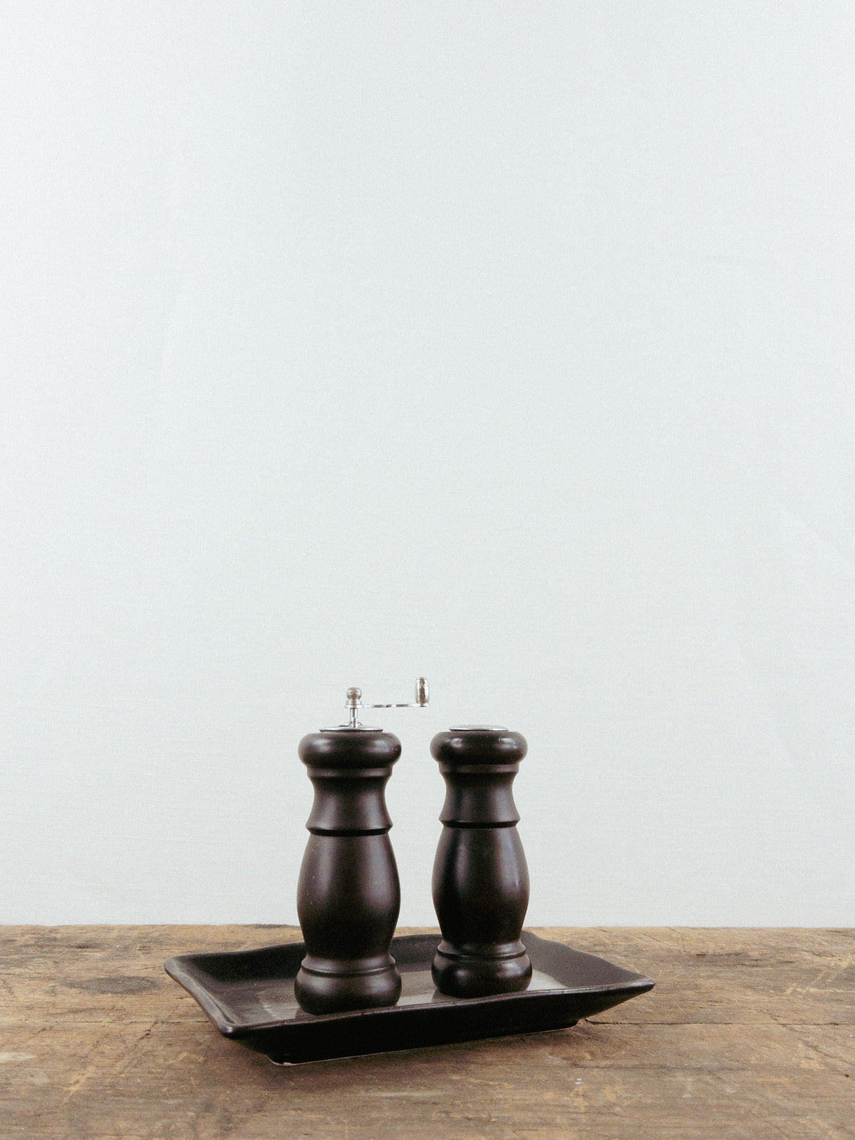 Mini Pewter Salt & Pepper Shakers + sett – One Mercantile / Sett